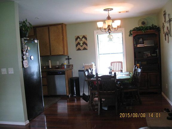 5th image of 280 Martin Circle Dr