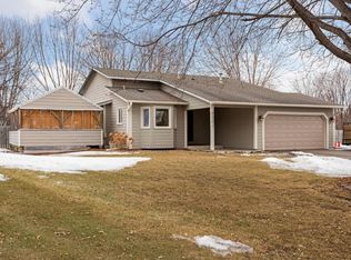 8861 Kimberly Ln N, Maple Grove, MN 55311