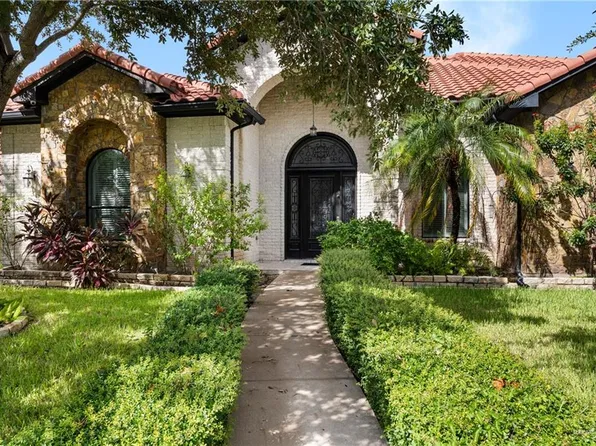 5715 N 3rd Ln, McAllen, TX 78504