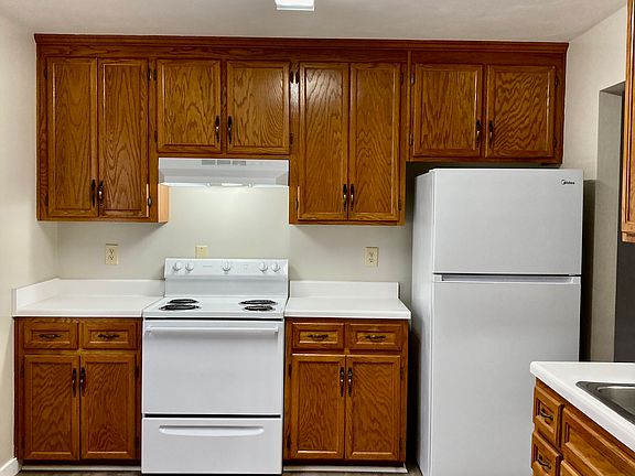 4th image of 2915 Cara Ct