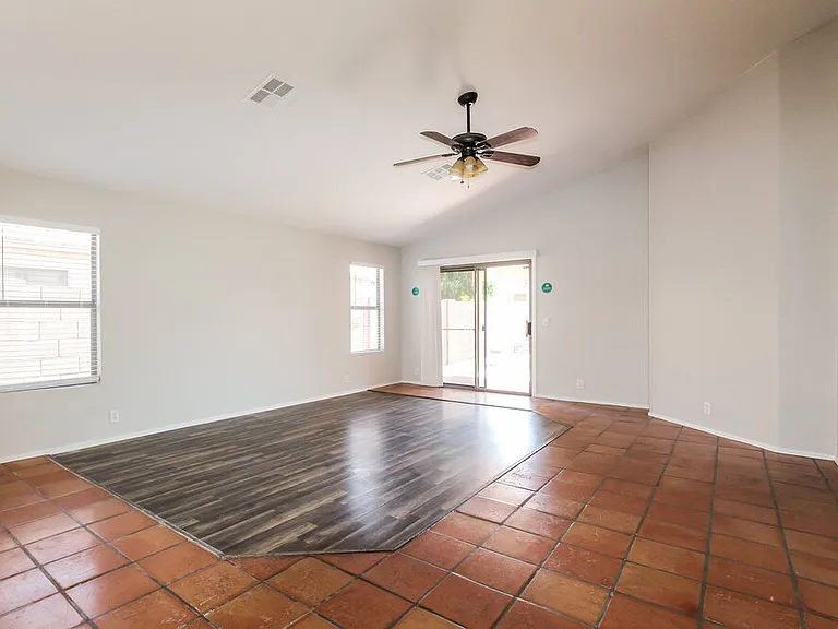 8631 W Fargo Dr — Photo 4