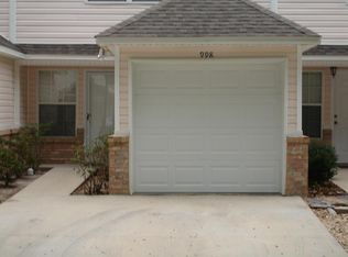 998 Scenic Oak Ln, Fort Walton Beach, FL 32547
