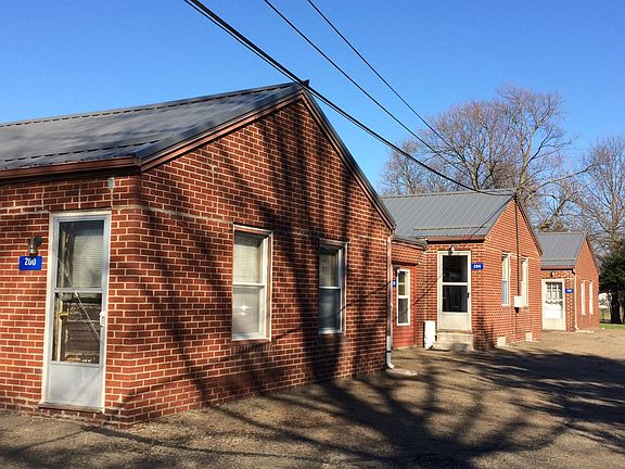 Quiet residential neighbor 330-704-9917