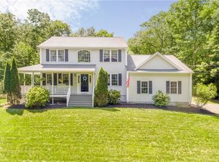 75 John Franklin Rd, Coventry, RI 02816