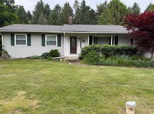 13322 Vergennes St SE, Lowell, MI 49331