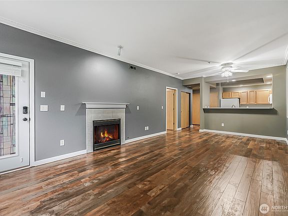 4th image of 4710 SE Mill Pond Drive SE #303