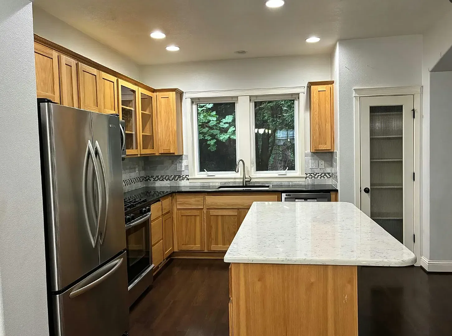Beautiful 4 BD | 2.5 BA | Single-Family Home in Orenco | Heart of Hillsboro | Minutes to Intel, N... — Photo 4