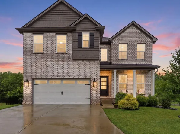 101 Oxford Landing Dr, Georgetown, KY 40324