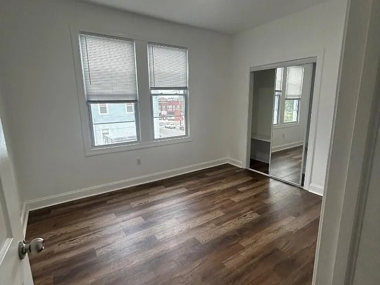 799 Kearny Ave — Photo 5