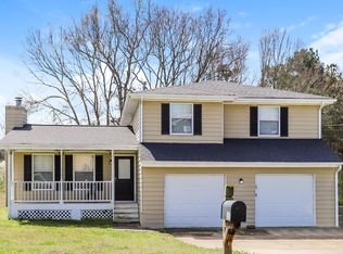 3592 George Washington Dr, Ellenwood, GA 30294