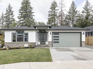 1387 NE Mary Ter, Estacada, OR 97023