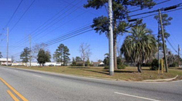 2nd image of 401 N St Augustine Rd