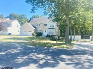 318 S Ash Ave, Galloway, NJ 08205