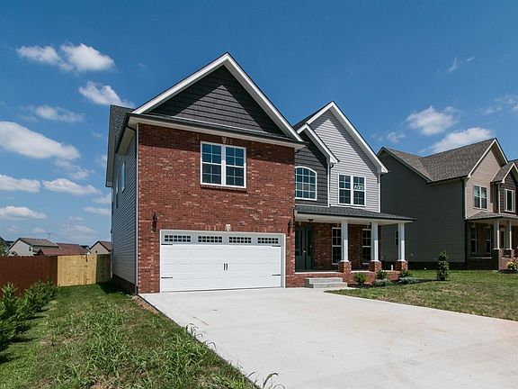 3rd image of 208 Autumnwood Blvd