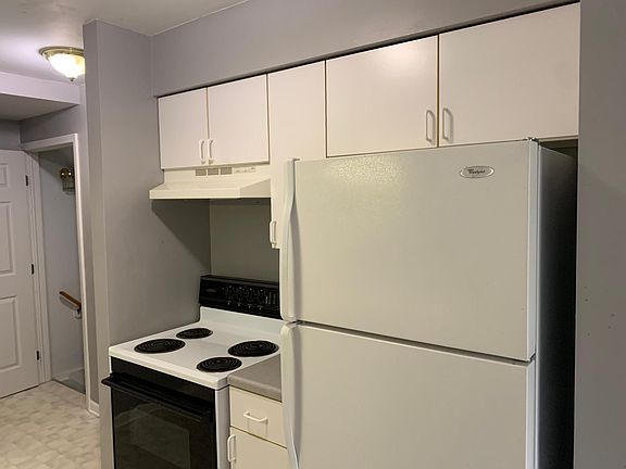 2nd image of 36834 W Meadowood #709
