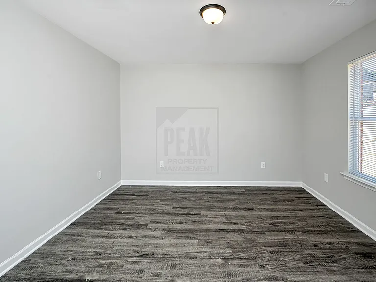540 Woodland Cir — Photo 31