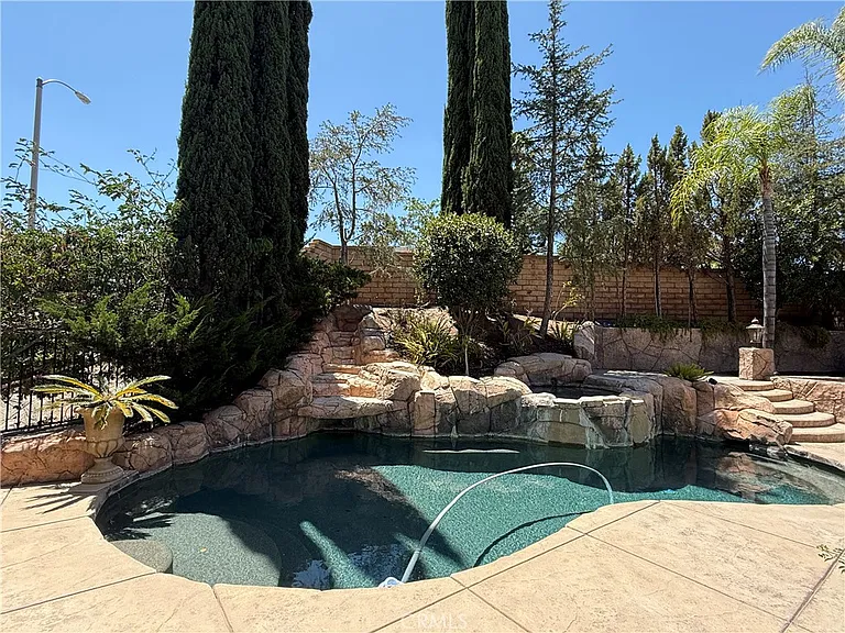 1756 Sandtrap Dr — Photo 18