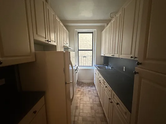 Rented by Contact Realty of NYC | media 5