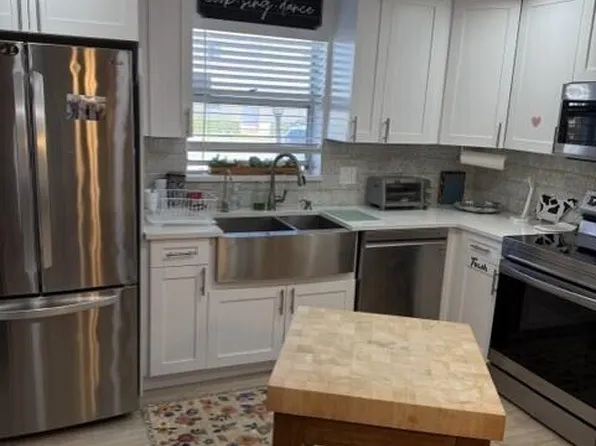 105 Oxford 600, West Palm Beach, FL 33417
