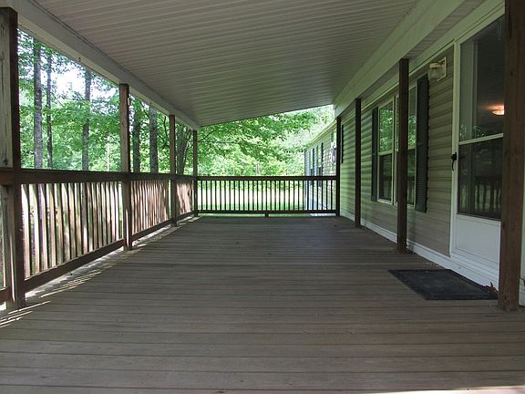 5th image of 135 Cold Mountain Ln