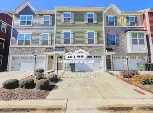 924 Parley Pl, Chesapeake, VA 23323