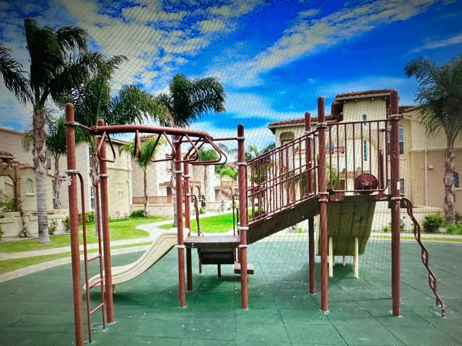 310 E McCoy Ln — Photo 2