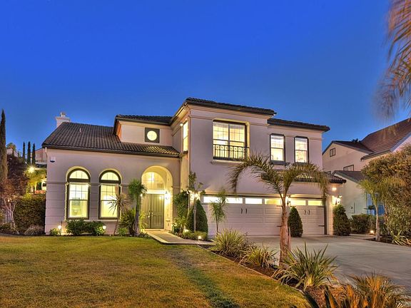 4th image of 7180 Mountain Hawk Ct