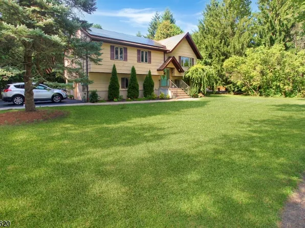 115 Eyland Ave, Roxbury Twp., NJ 07876