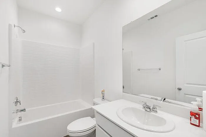 32907 Cambury Pl — Photo 30