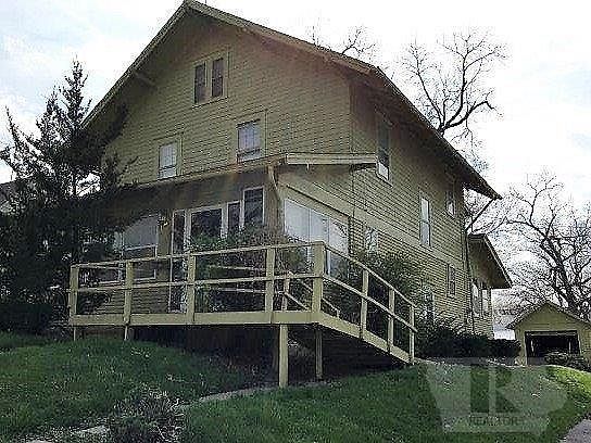 2nd image of 116 S Park St