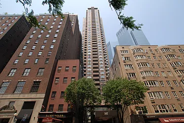 The Colonnade at 347 West 57th Street in Hell&#39;s Kitchen