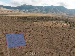 46 Powerline Rd, Lucerne Valley, CA 92356