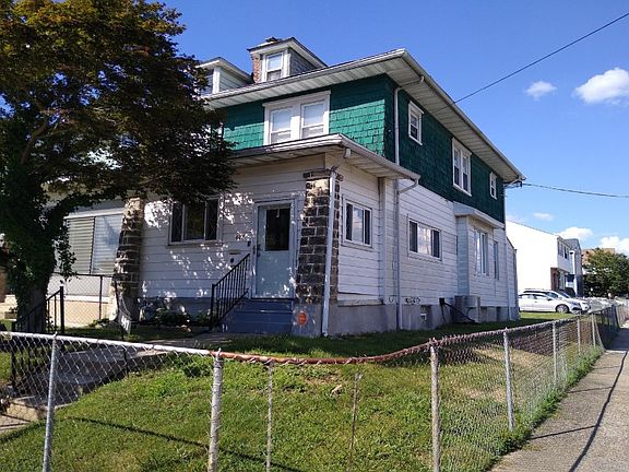 2nd image of 447 Orchard Ave