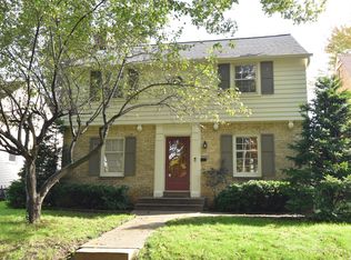 2640 N 67th St, Wauwatosa, WI 53213