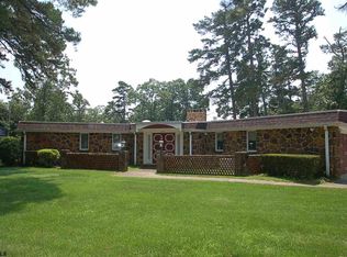 301 Fernwood Rd, Millville, NJ 08332