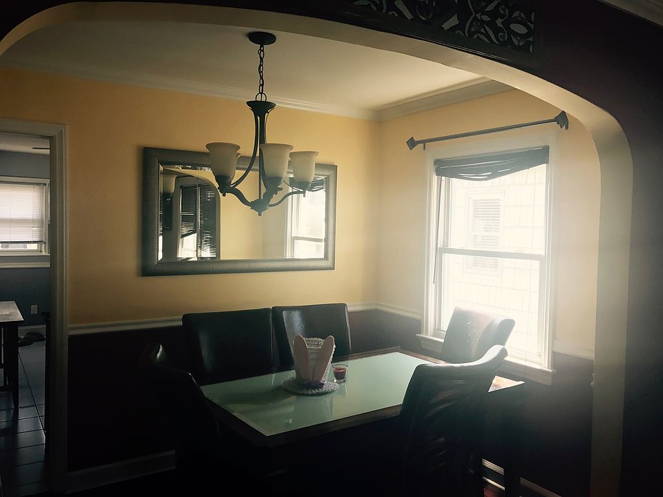 1st image of 204 Sterling Ave