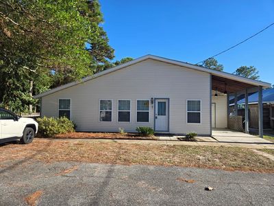 51-1 E Pine St, Lanark Village, FL, 32323