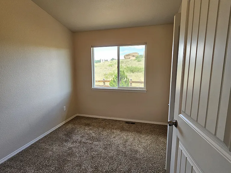 4375 Susie Vw — Photo 35
