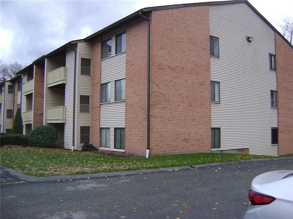 1st image of 1143 Hartford Ave APT 8C
