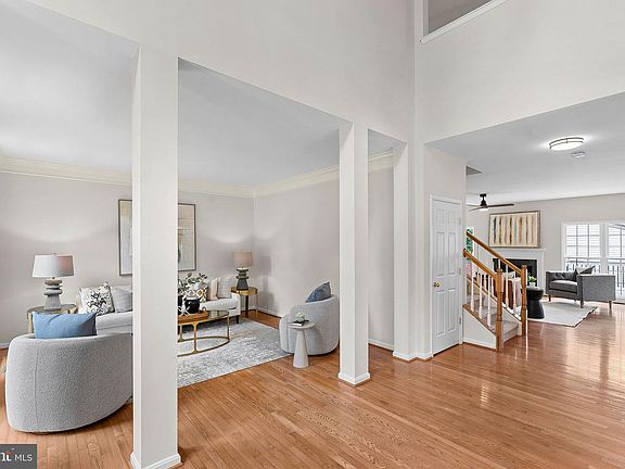 5th image of 803 Kenneth Pl SE