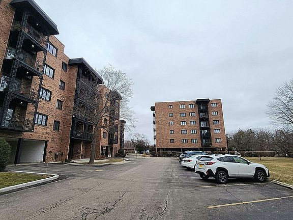 5th image of 9374 Landings Ln Unit 503