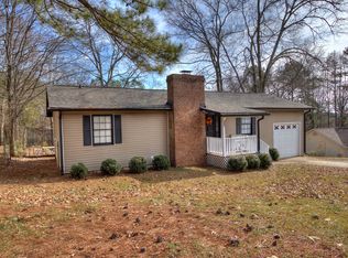 23 Edgewood Rd, Cartersville, GA 30120