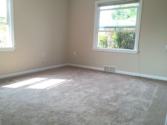 2nd image of 7808 S Park Ave