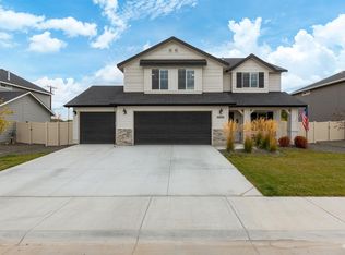 4805 Rose Gold St, Caldwell, ID 83605