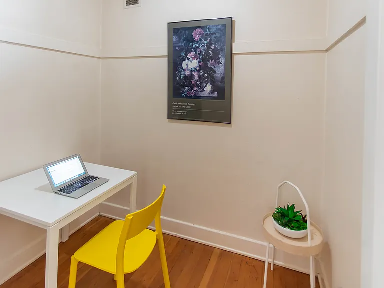 Config of Bonus Room as Office
