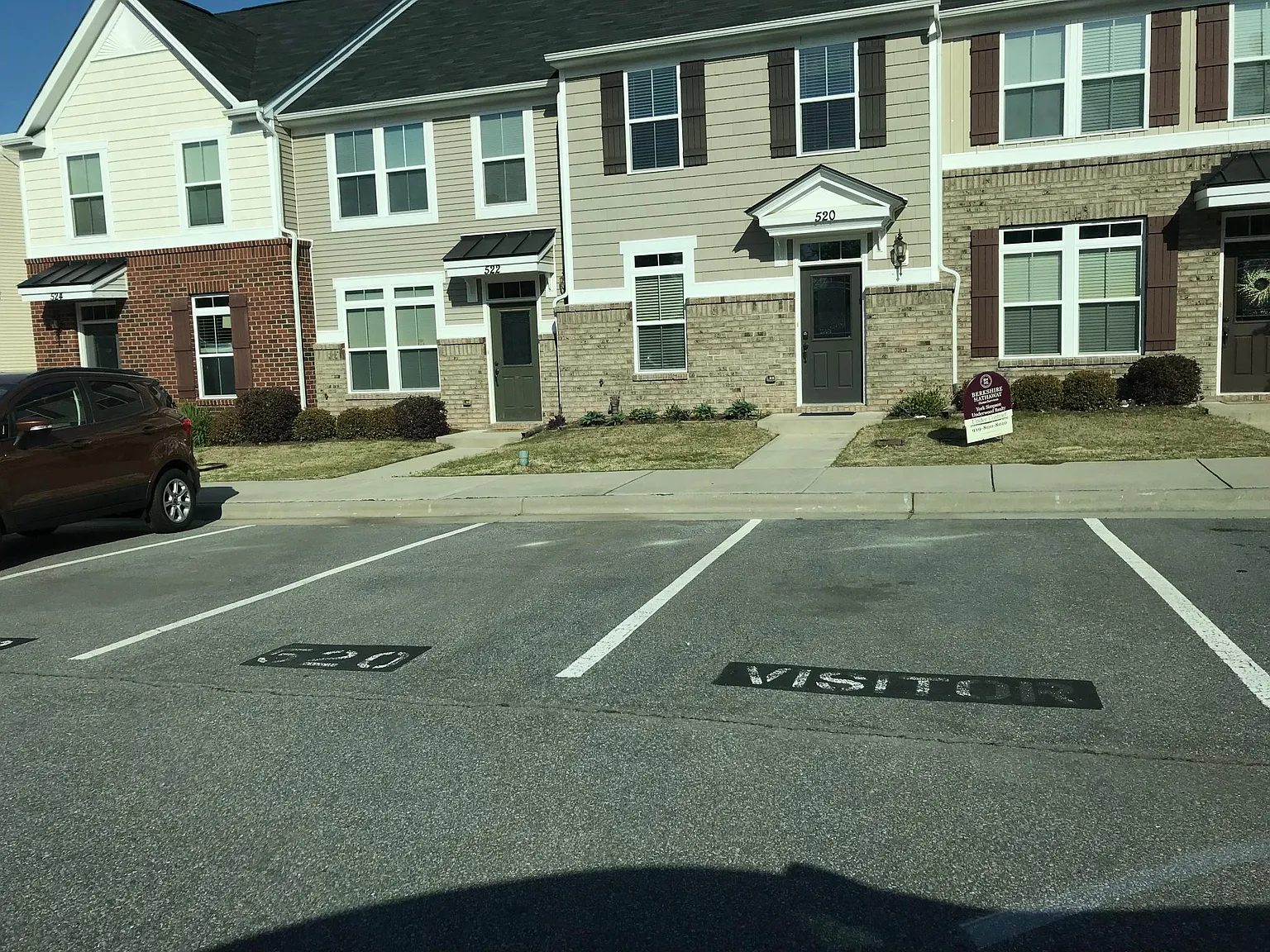3 bed, 1812 sqft, $1,995 — Photo 1