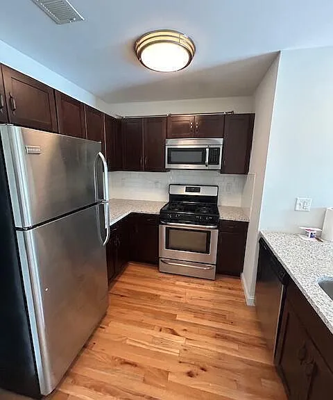 965 Hope St #303 — Photo 18