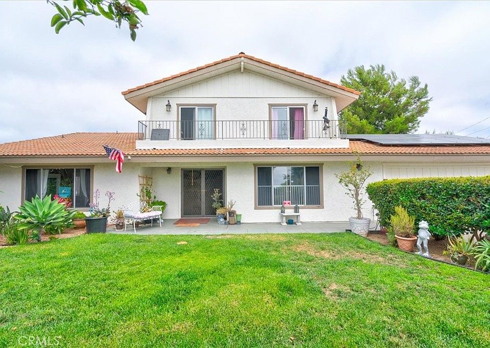 326 Sunrise Cir, Vista, CA 92084 Zillow