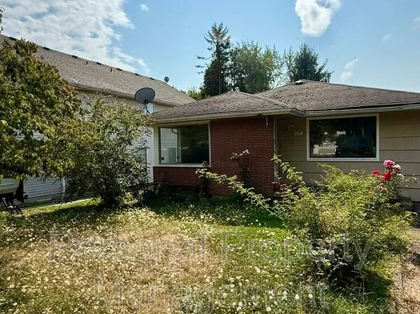 1104 G St, Washougal, WA 98671