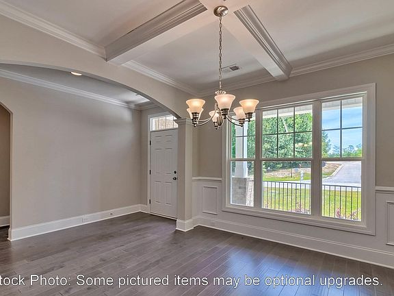 4th image of 424 Tristania Ln